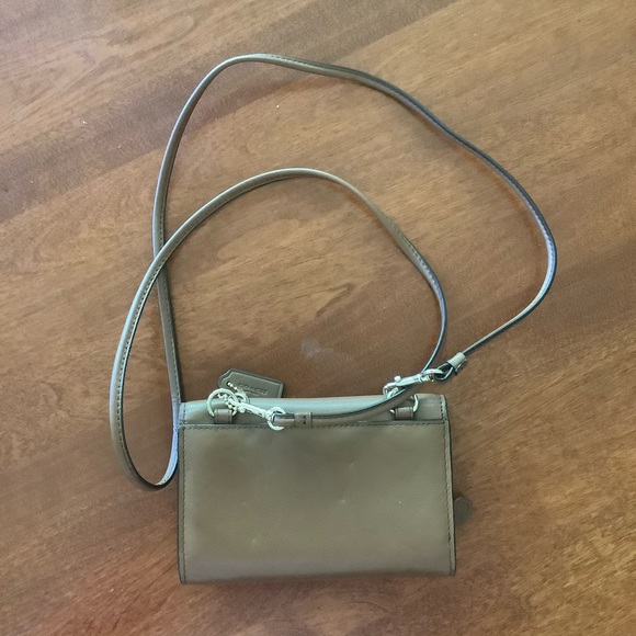 Coach Bundle - Picture 3 of 5